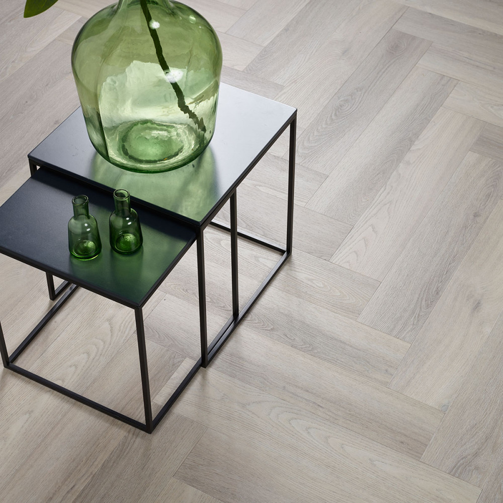 Floorlife Yup Collection Herringbone Grey 3505 visgraat plak PVC vloer